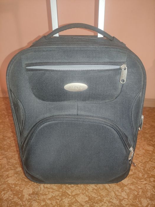 Куфар на колелца за ръчен багаж 40/30/20