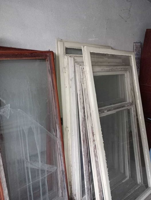 Крила от прозорци - 2 употреба /60 броя/ от 35-49 лв/ броя