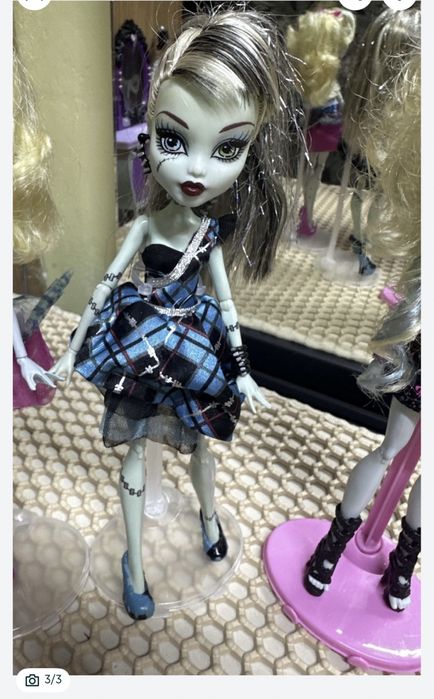 Продам куклу  монстр хай!