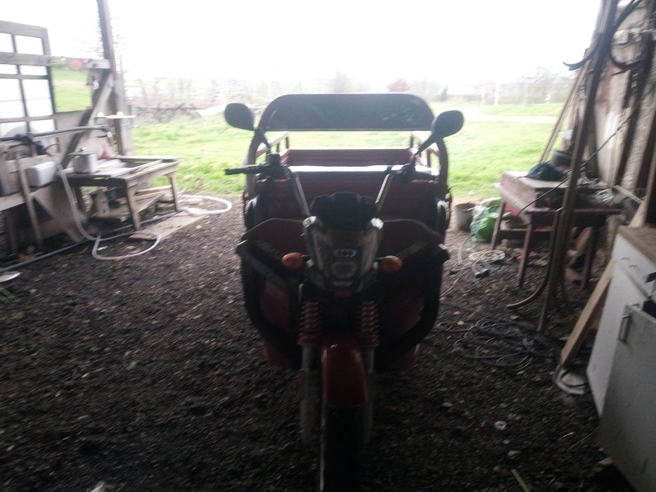 Triciclu.electric.cu.motor.1500