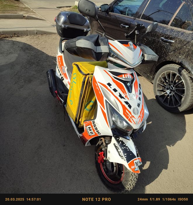 Мопед  м8 про. Лия матор