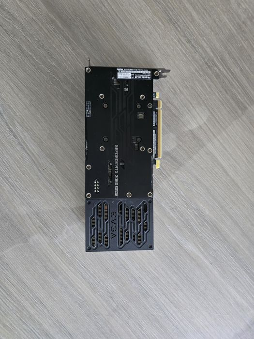 **ТОП ЦЕНА** Продавам EVGA GeForce RTX 2060 SUPER (8GB GDDR6)