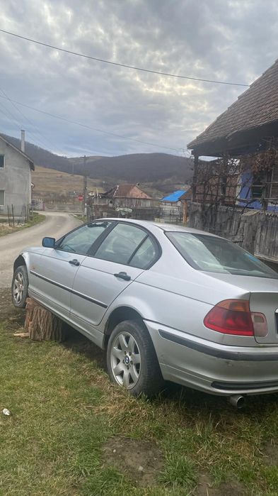 Vând sau dezmembrez BMW 316 benzina