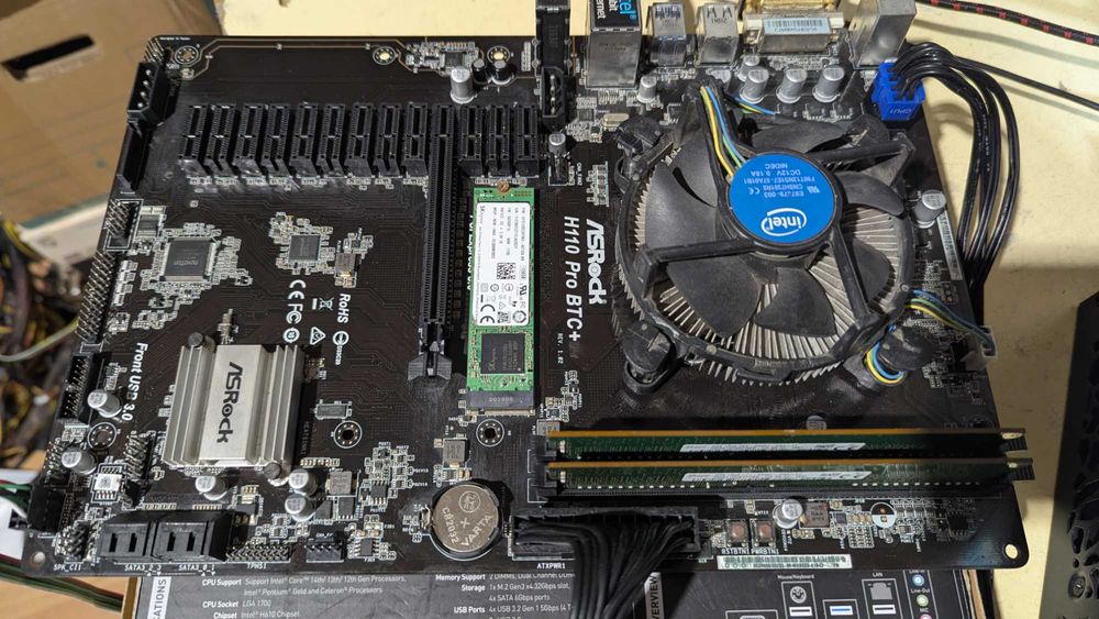 Kit gaming i5 6600, 16GB DDR4, MB Asrock H110, SSD 128GB, cooler stock