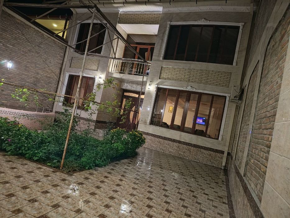 Ховли сотилади срочно