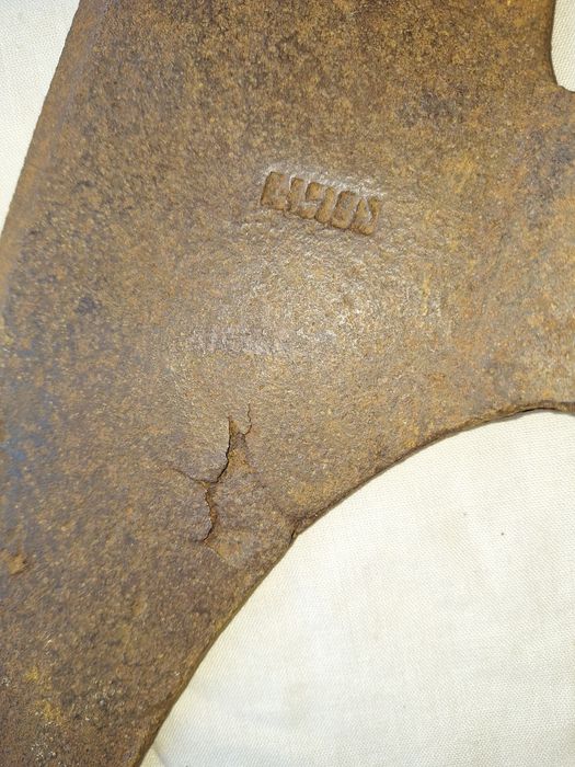 Стар голям марков топор брадва