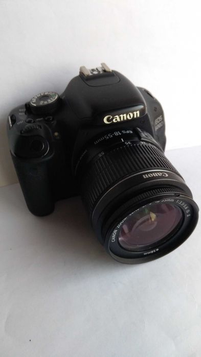 Фотоаппарат Canon EOS 600D