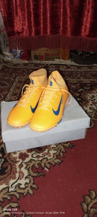 Sarakanoshka razmer 42 yangi