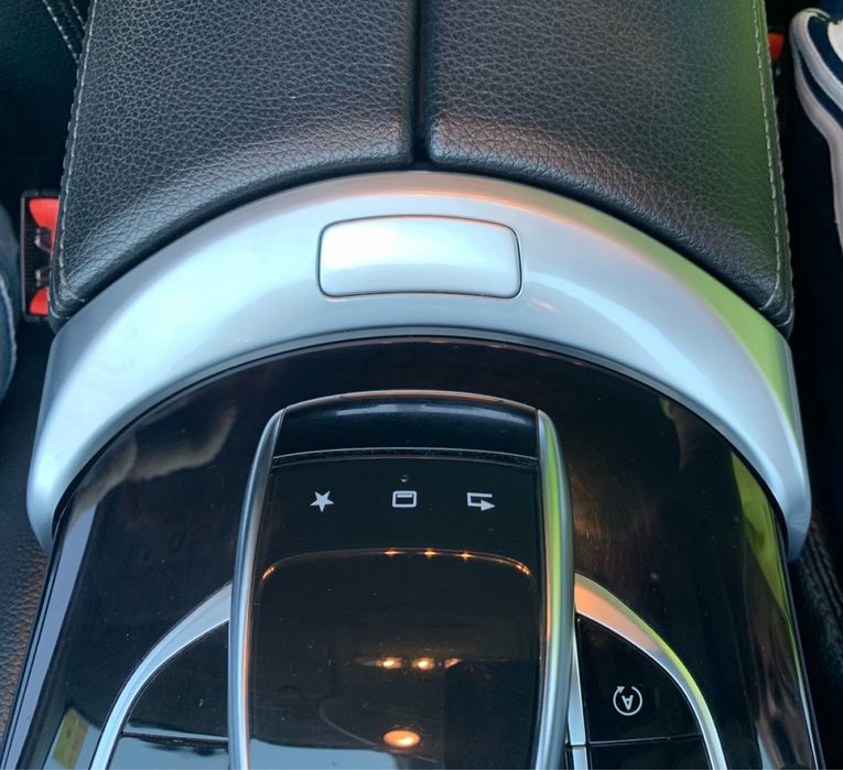 бутон лайсна за отваряне на подлакътника  W205 W253 C220 C250 C300 C43