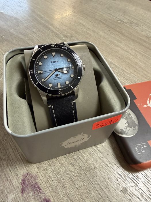 Часовник fossil