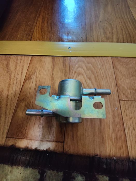 клапан вентиляции паров бензина