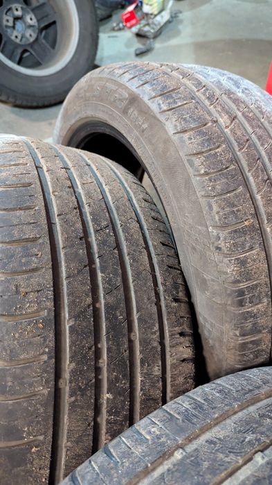 Летни гуми 4бр. Kumho ecsta hs 51, 235/45/18, DOT 21