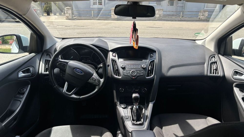 Vând Ford focus 1.6 tdci