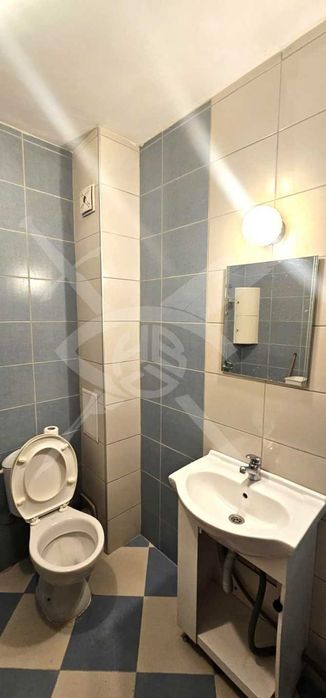 Дава се под наем Двустаен апартамент в Варна, Победа - 70 кв.м за 423.81 € - Снимка #5