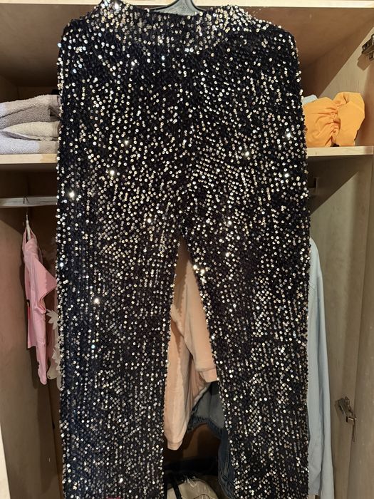 кофта и штаны пайетки