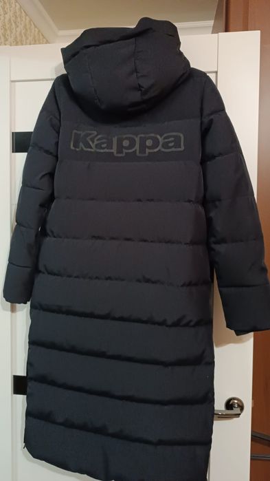 Прдается зимний пуховик