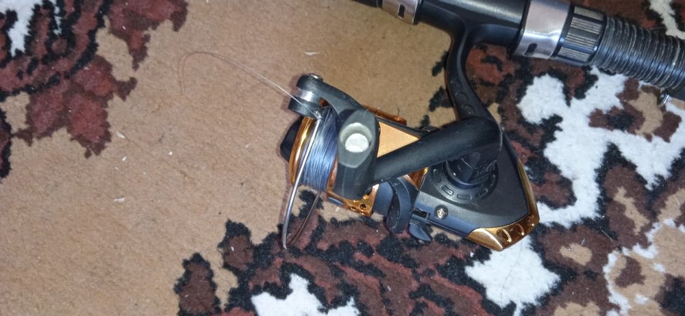 Продам удочку под донку с катушкой