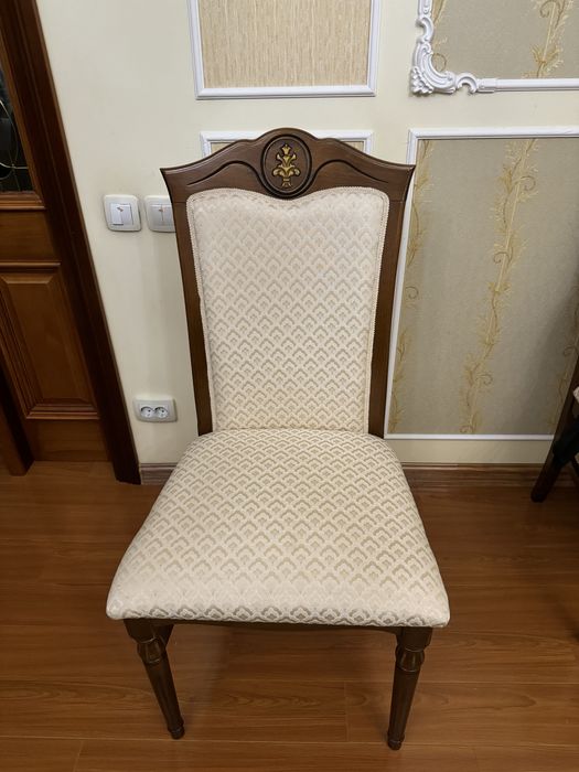 Белорусские стулья (6 штук)