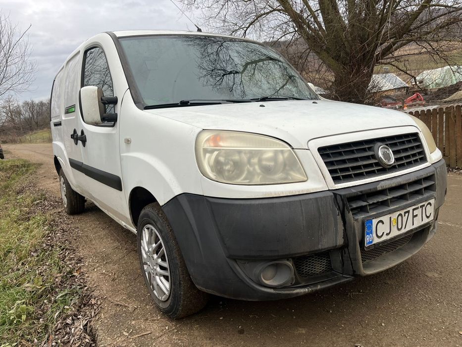 Vand Fiat Doblo 1.3 diesel 85 cai pentru marfa