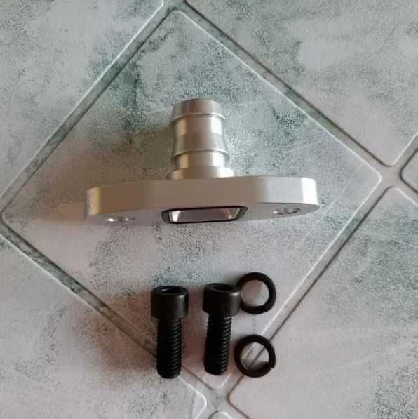 Алуминиев фланец за оттичане маслото на турбото HX35w,GT3582,GT28,T3T4