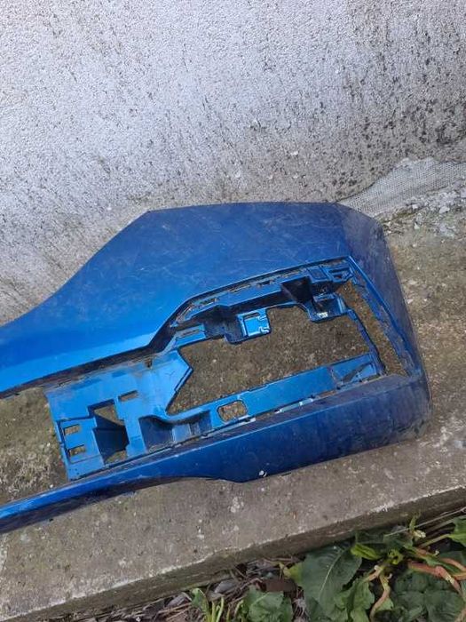 Bara fata Skoda Octavia 4 originala cu gauri pt senzori cod 5F3807221