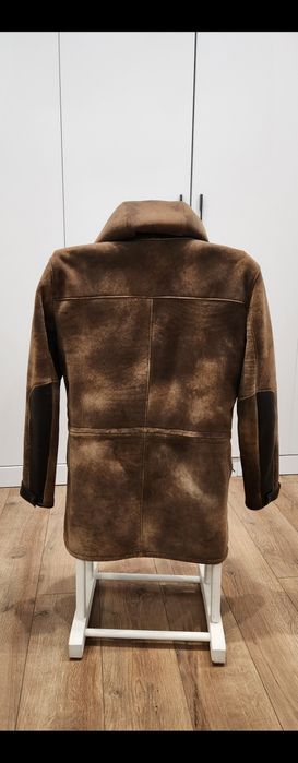 Молодежная модная дубленка