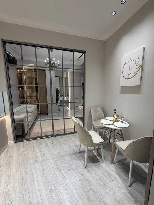 Лучшая Цена! Продается 3-Комнатная Квартира на Ц-5!