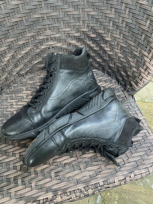 Продавам мъжки боти естествена кожа