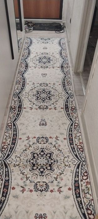 Кілем дорошка сатылады.