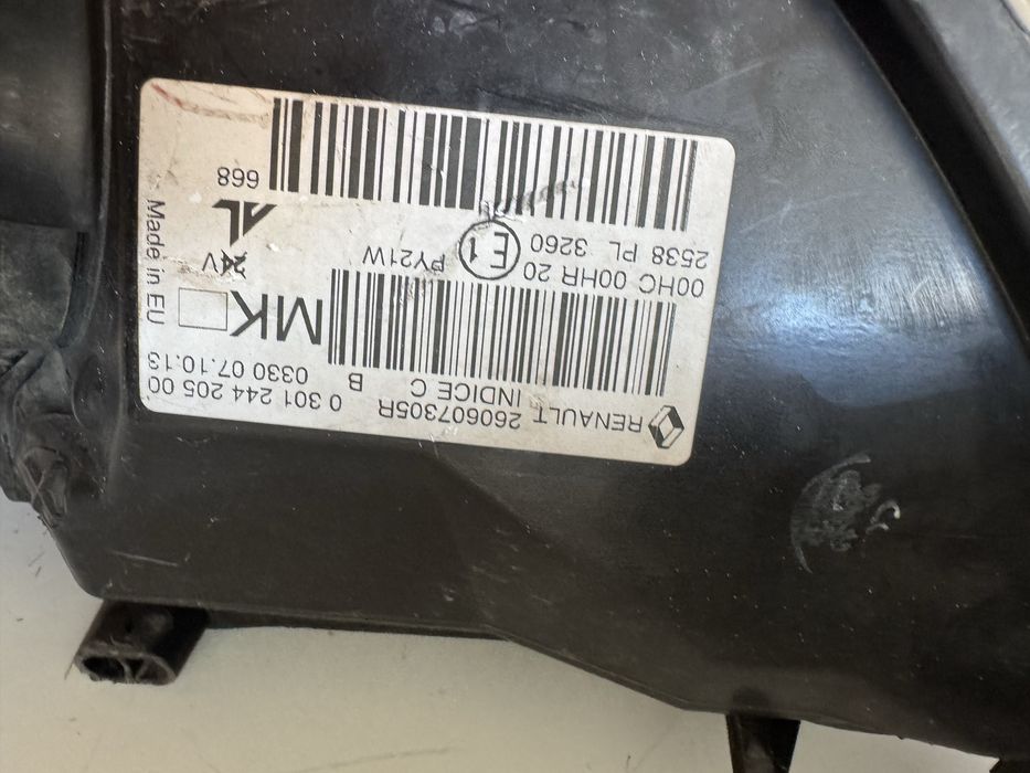 Far stanga halogen Renault Megane 3 facelift cod 260607305R