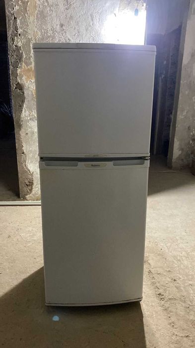 Холодильник Бирюса