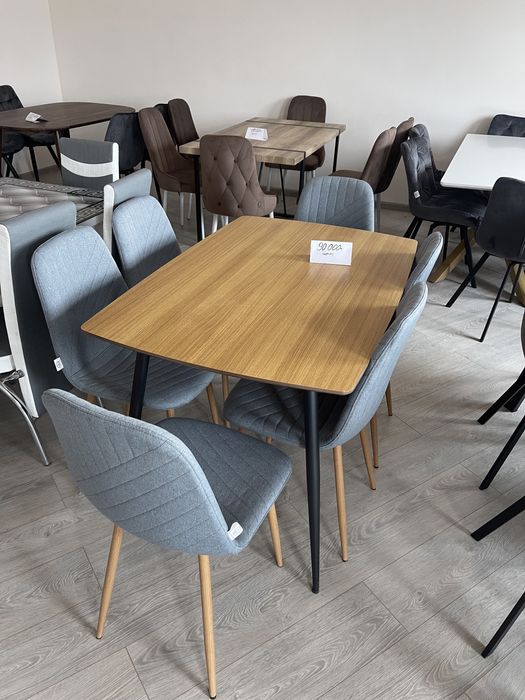 Стол кухонный 95000 тг