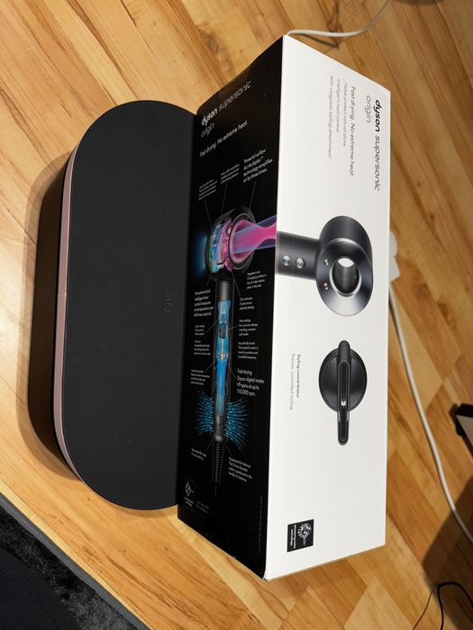 Сешоар Dyson supersonic origin