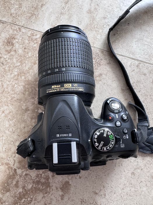 Фотоапарат Nikon D5200