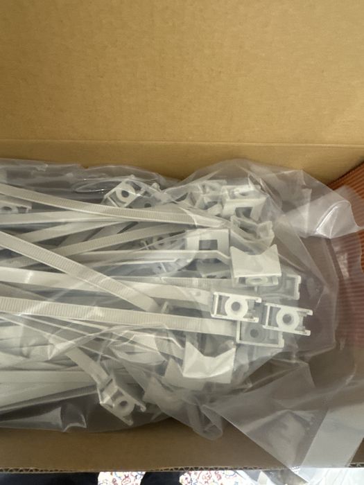 Держатель с хомутиком