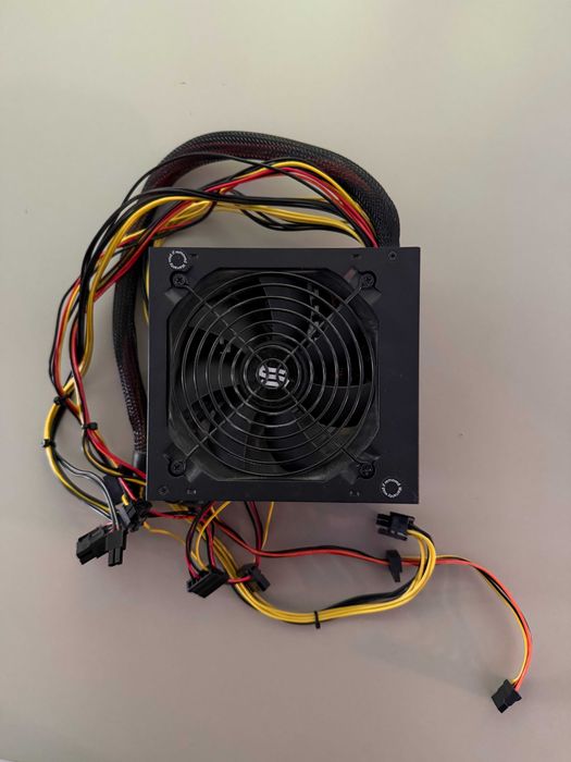 Sursa PC SilentiumPC Elementum E2 450W | 80 PLUS | functionala