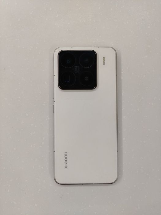 xiaomi 15 pro 12/256 karobka zaryadnik yuq holati yaxshi kami yoq