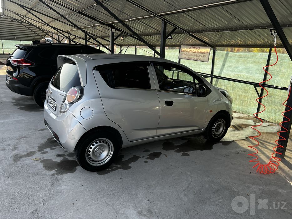 Chevrolet Spark 2012 года — продаётся