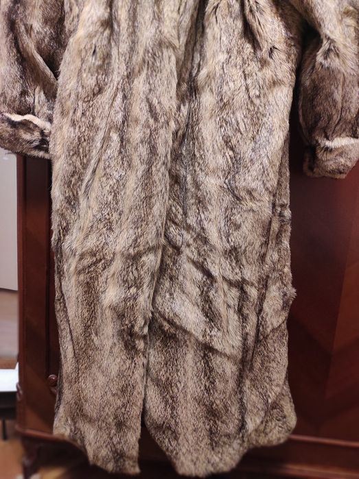 Haina lunga din blana de raton