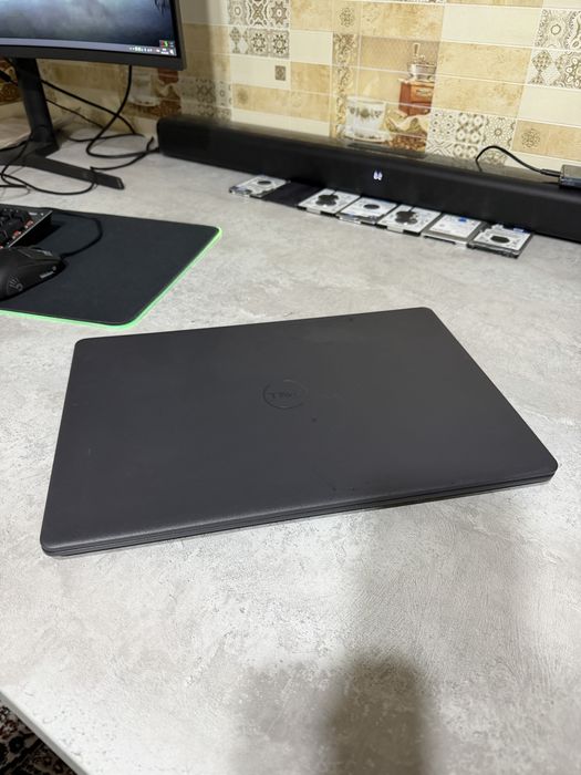 Notebook dell n5030 8gb ssd. 240gb