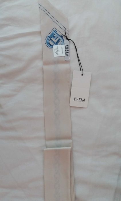 Furla Metropolis Копринен шал с десен