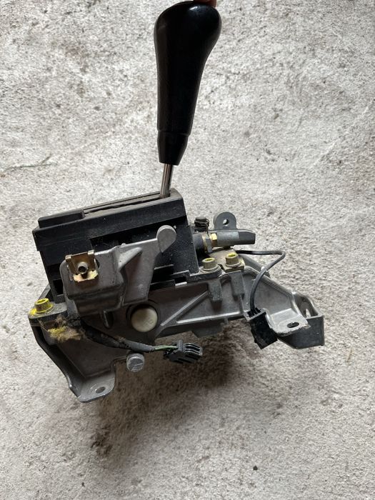 селектор передач на ауди с4