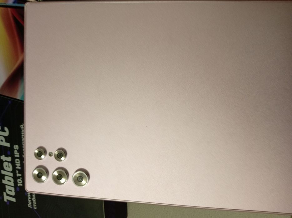 Planshet sotiladi holati yangi prashipka hali urinmagan  bahosini lic