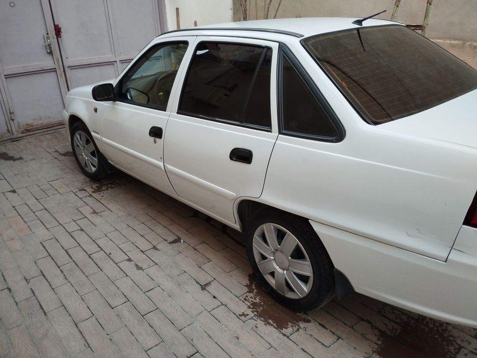 Продаётся Нексия 2