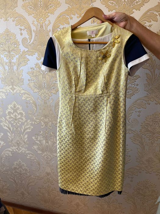 Женская/мужская одежда