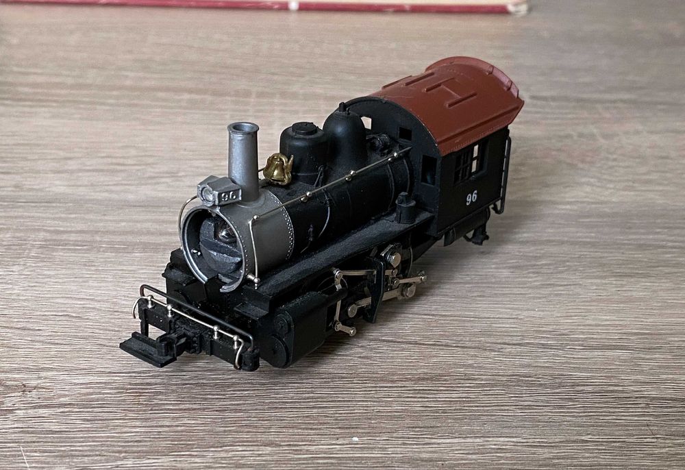 Locomotiva cu abur RIVAROSSI 15949 0-4-0 analog HO Italia anii 70