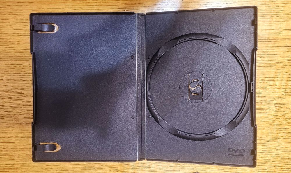 Боксы / коробочки для дисков