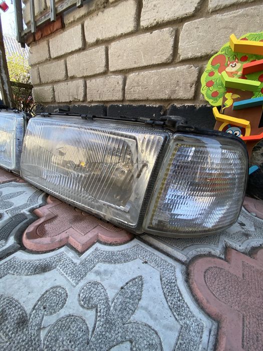 Передние фары Ауди