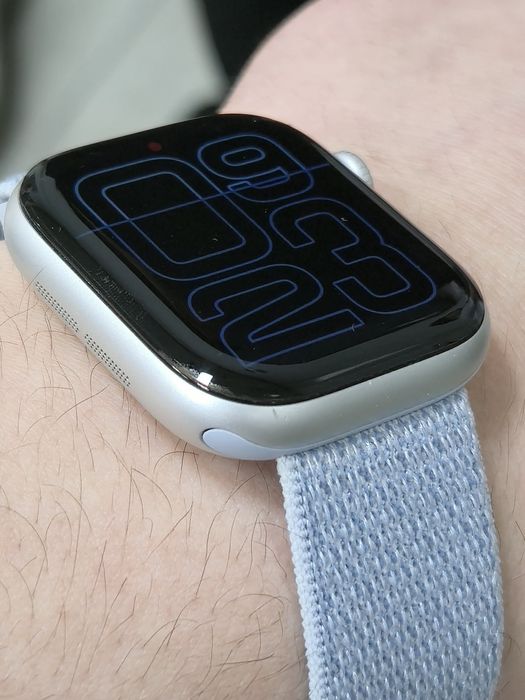 apple watch 10 42mm silver