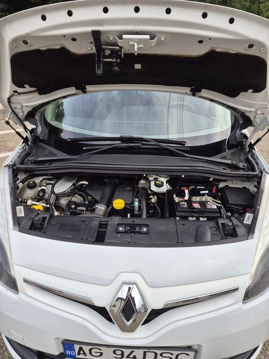 Vând Renault Megan Scenic